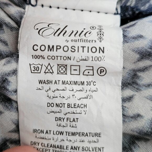 Ethnic By Outfitters Floral Printed & Embroidered Houndstooth Boho Tunic Kurta - Picture 12 of 12